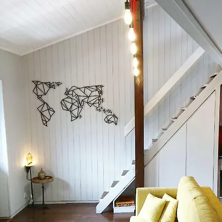 Apartment Downtown Alpine Loft Chamonix